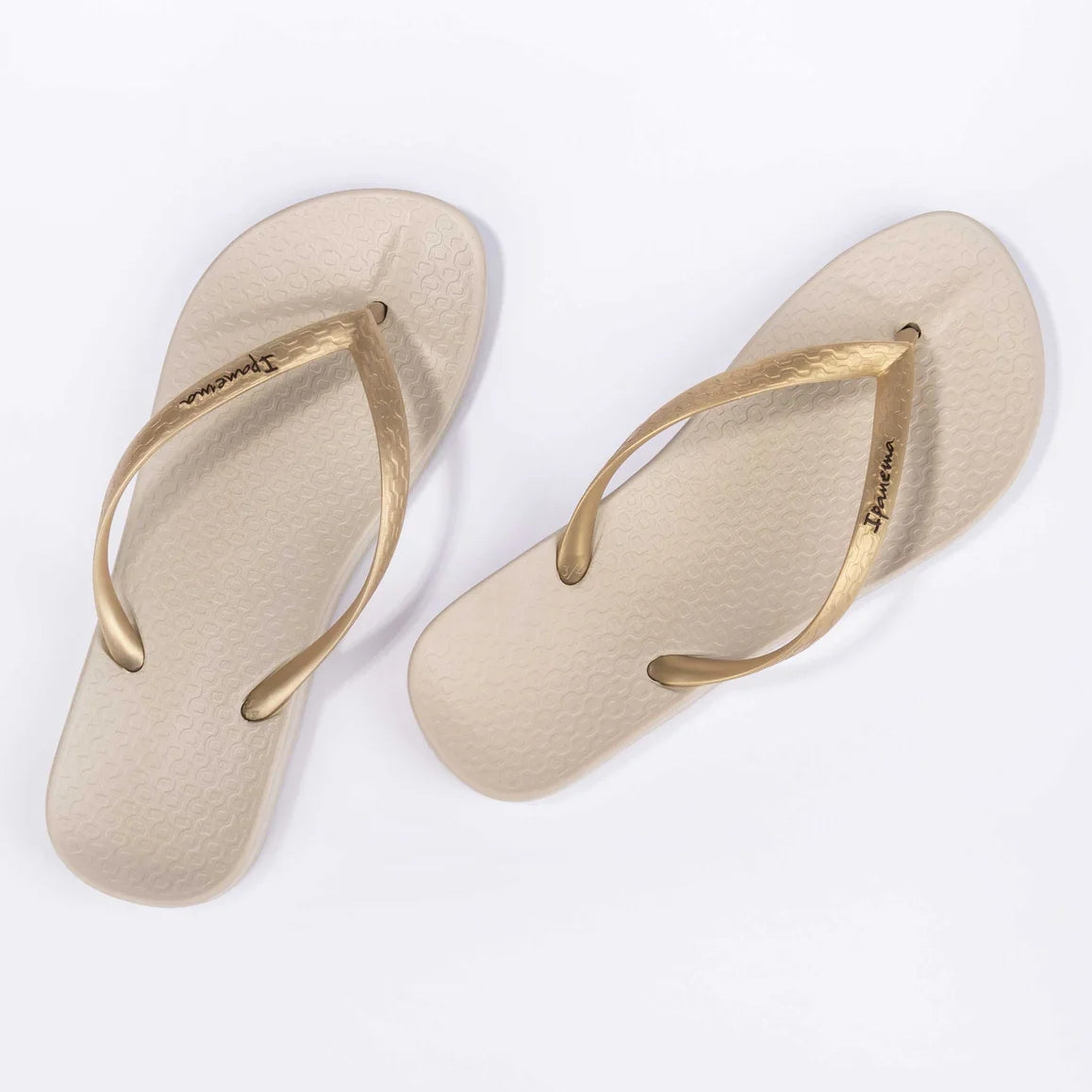 Ipanema Womens Anatomica Tan Flip Flops - Beige / Gold