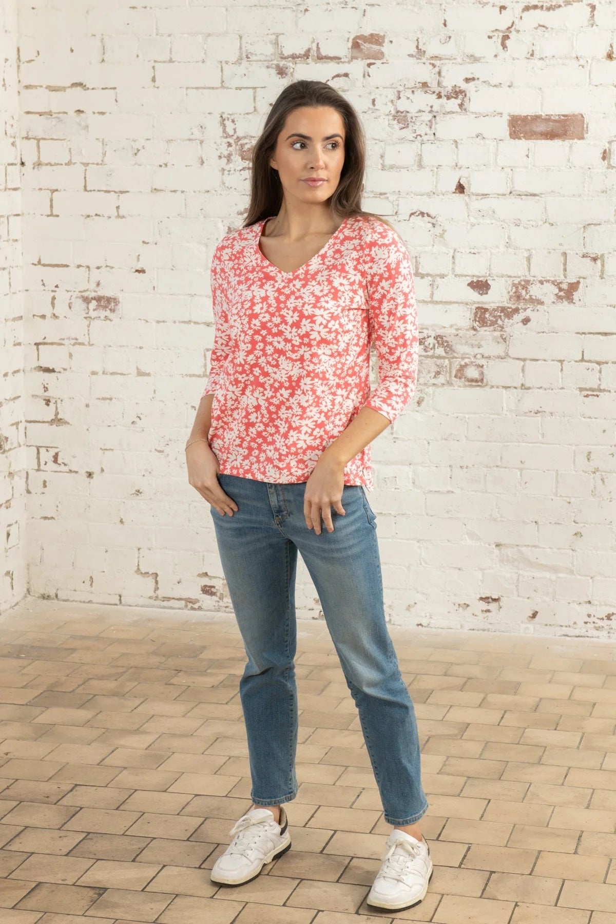 Lighthouse Womens Ariana V-Neck Top - Coral Daisy Print