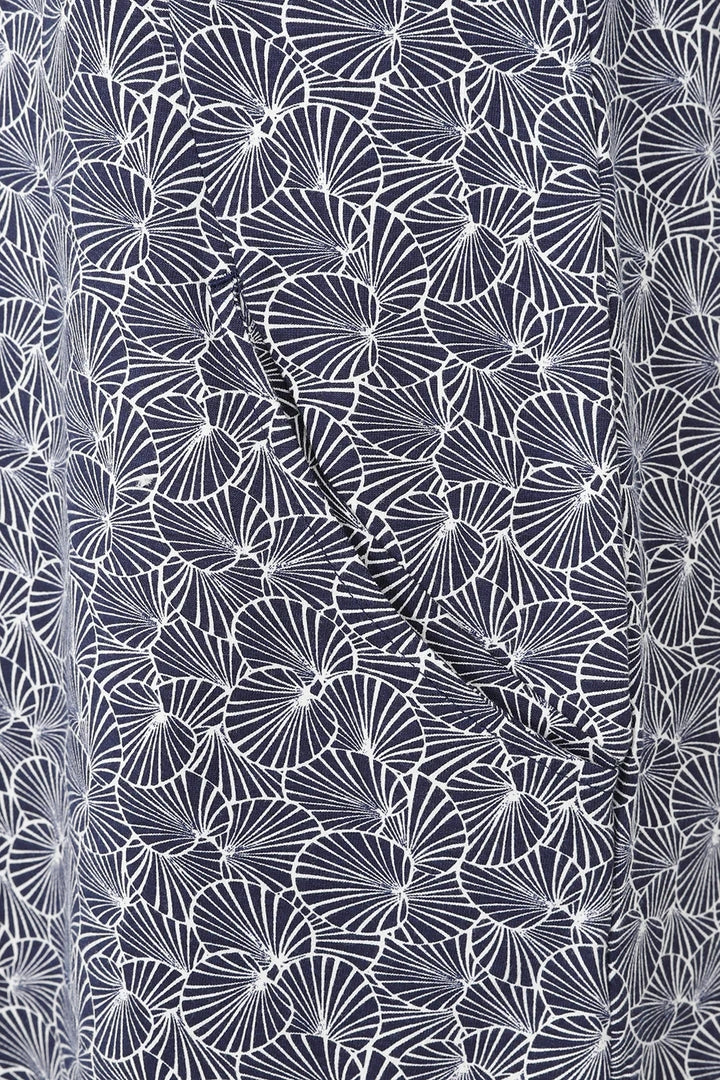 Mudd & Water Womens Francoise Tunic - Navy Lily Pad Print