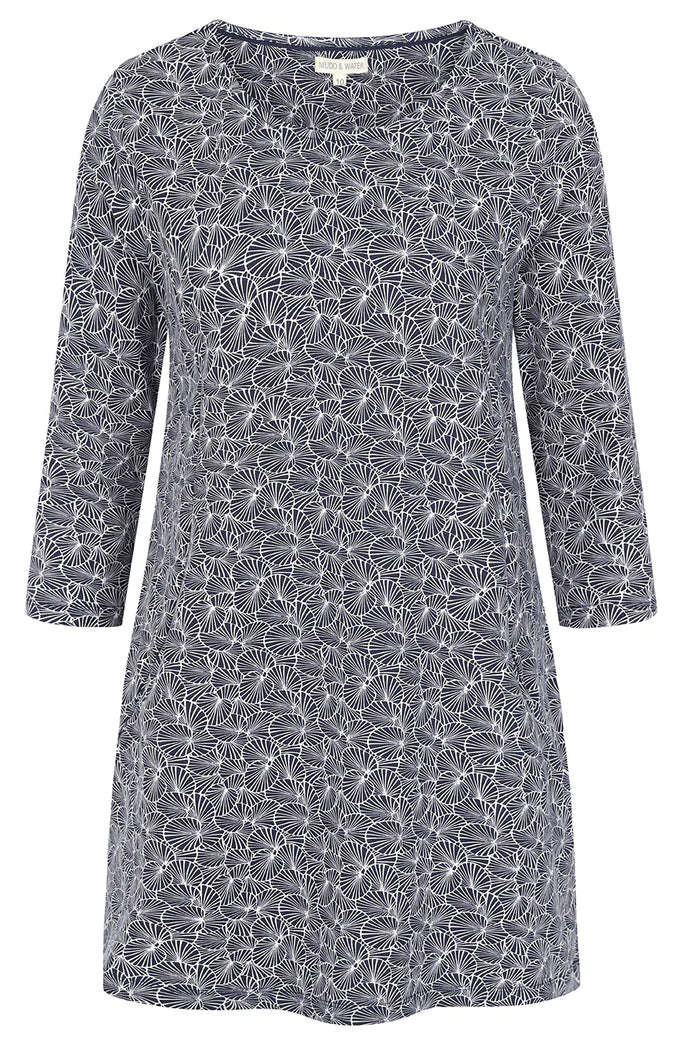 Mudd & Water Womens Francoise Tunic - Navy Lily Pad Print