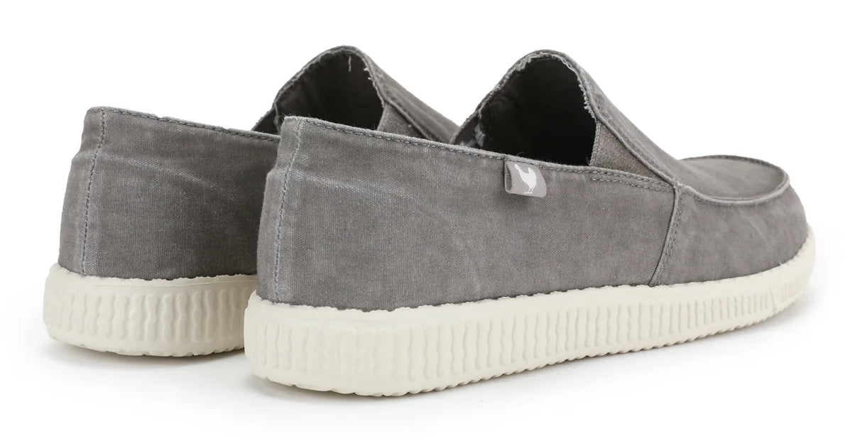 Pitas WP150 men's washed canvas slip on shoes in Grey