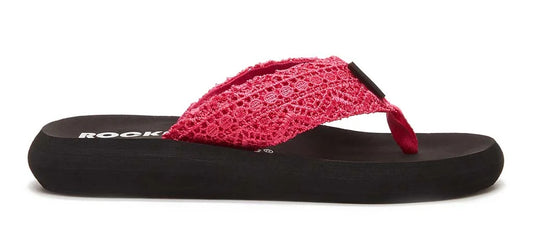 Women's Rocket Dog crochet strap Spotlight flip flops in Pink.