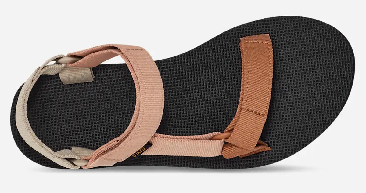 Teva women's adjustable webbing strap Original Universal sandals in Maple Sugar Multi.