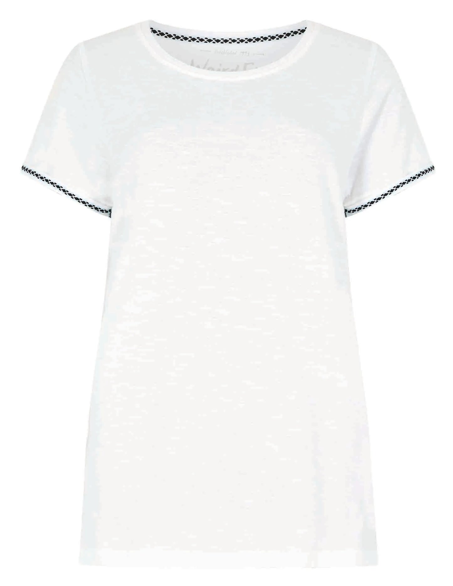 Weird Fish womens Teya t-shirt in White. Relaxed short sleeve slub cotton tee with contrast trim