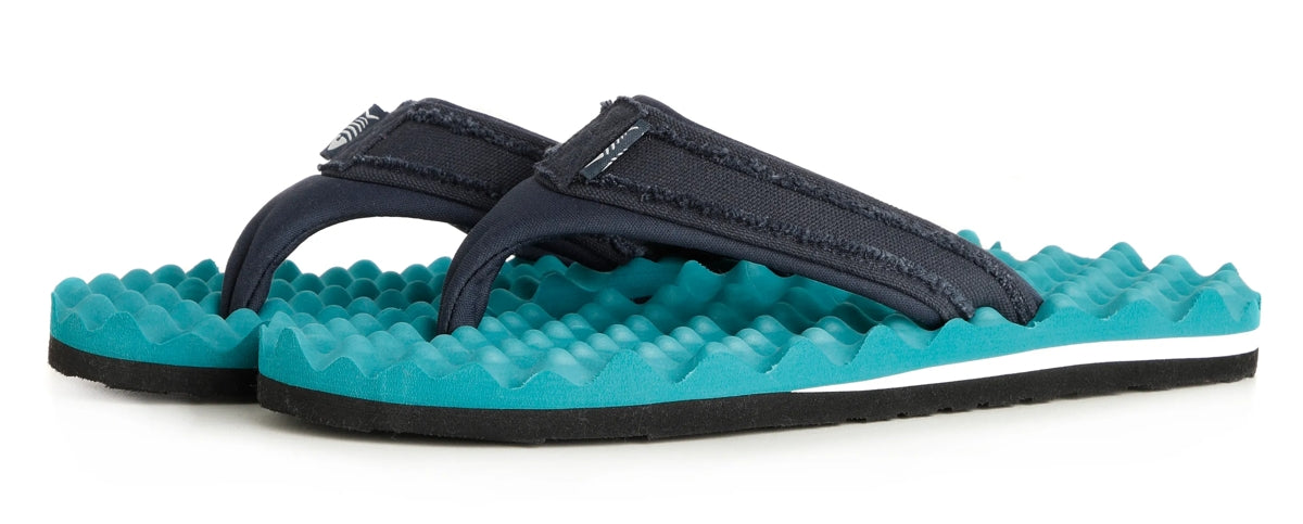 Weird fish on sale waffle flip flops