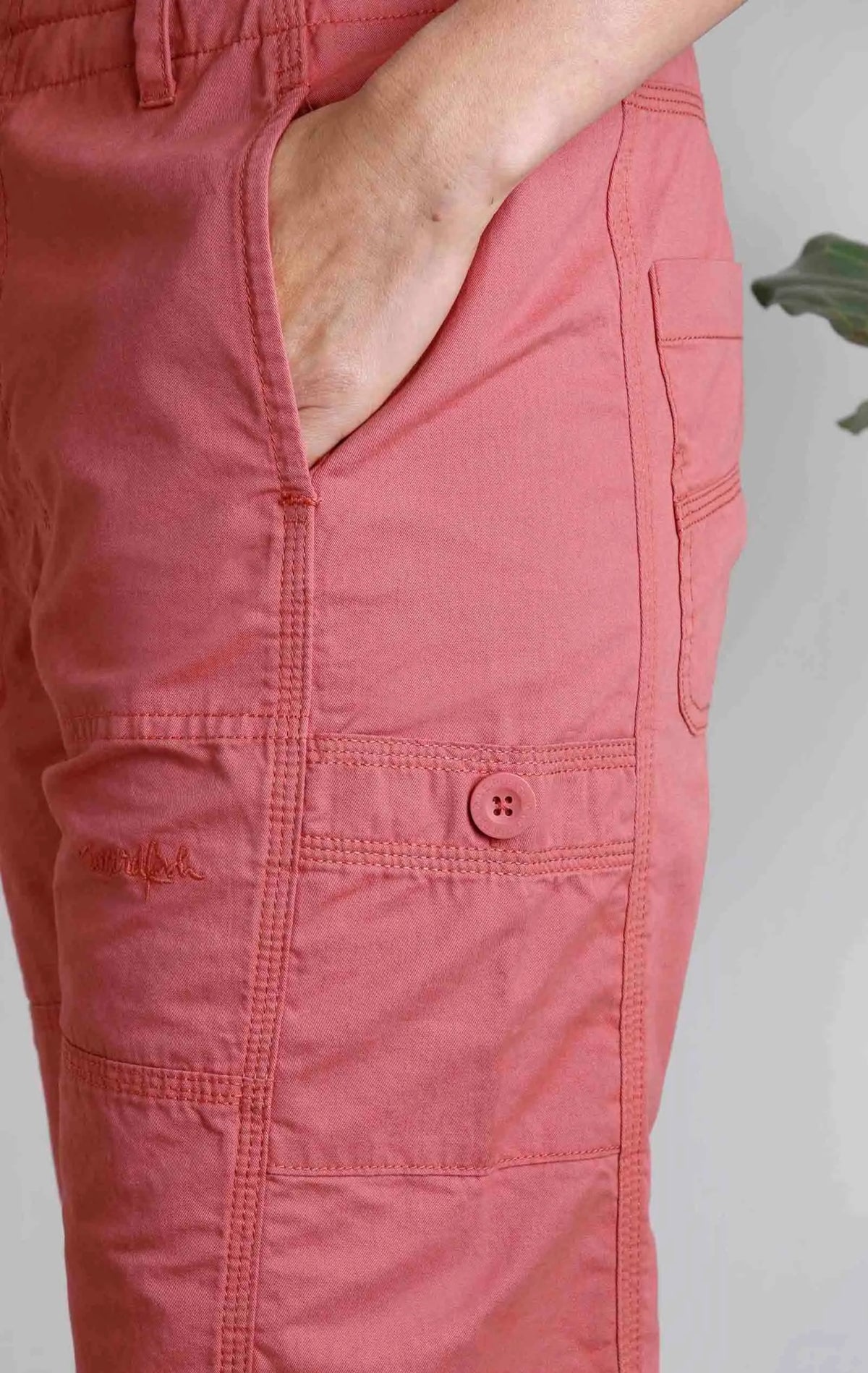 Women's Weird Fish Salena turn up 3/4 length crop trousers in Rosewood Pink with pockets.