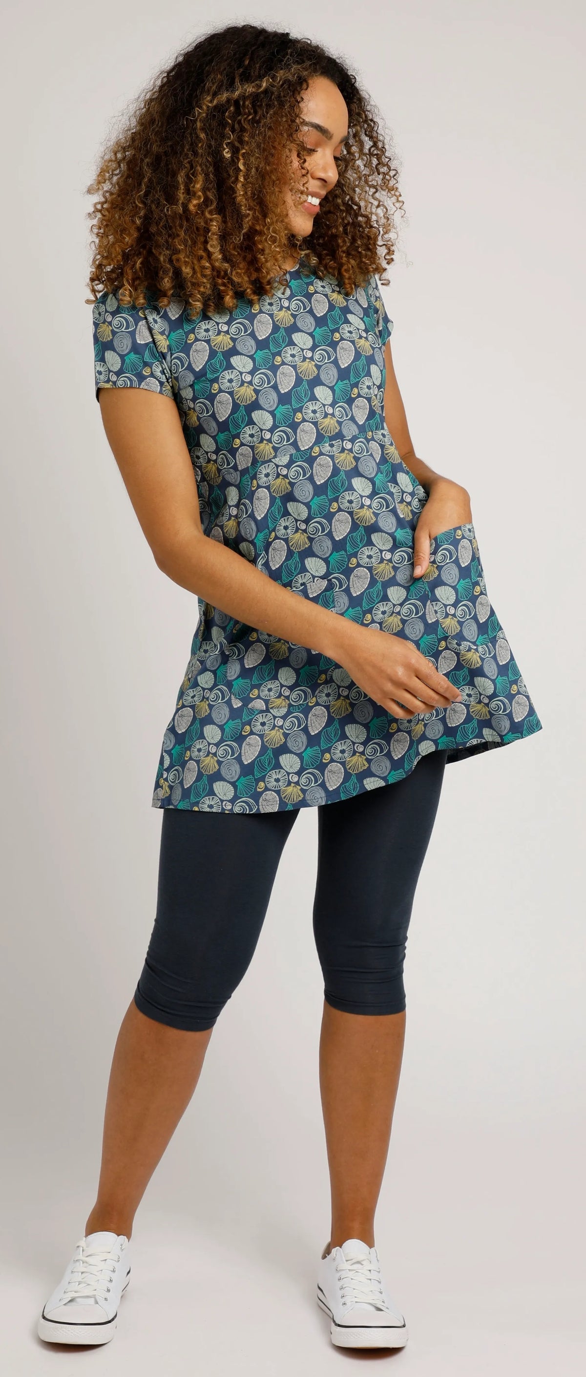 Weird Fish Womens Breeza Eco Viscose Seashell Print Tunic - Ensign Blue