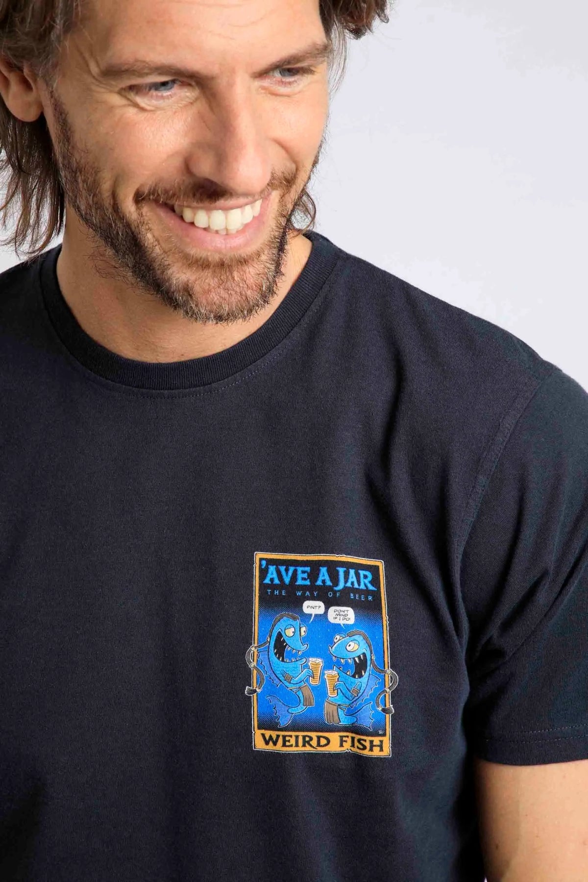 Weird Fish men's Ave a Jar printed Avatar: The Way of Water themed tee in navy.