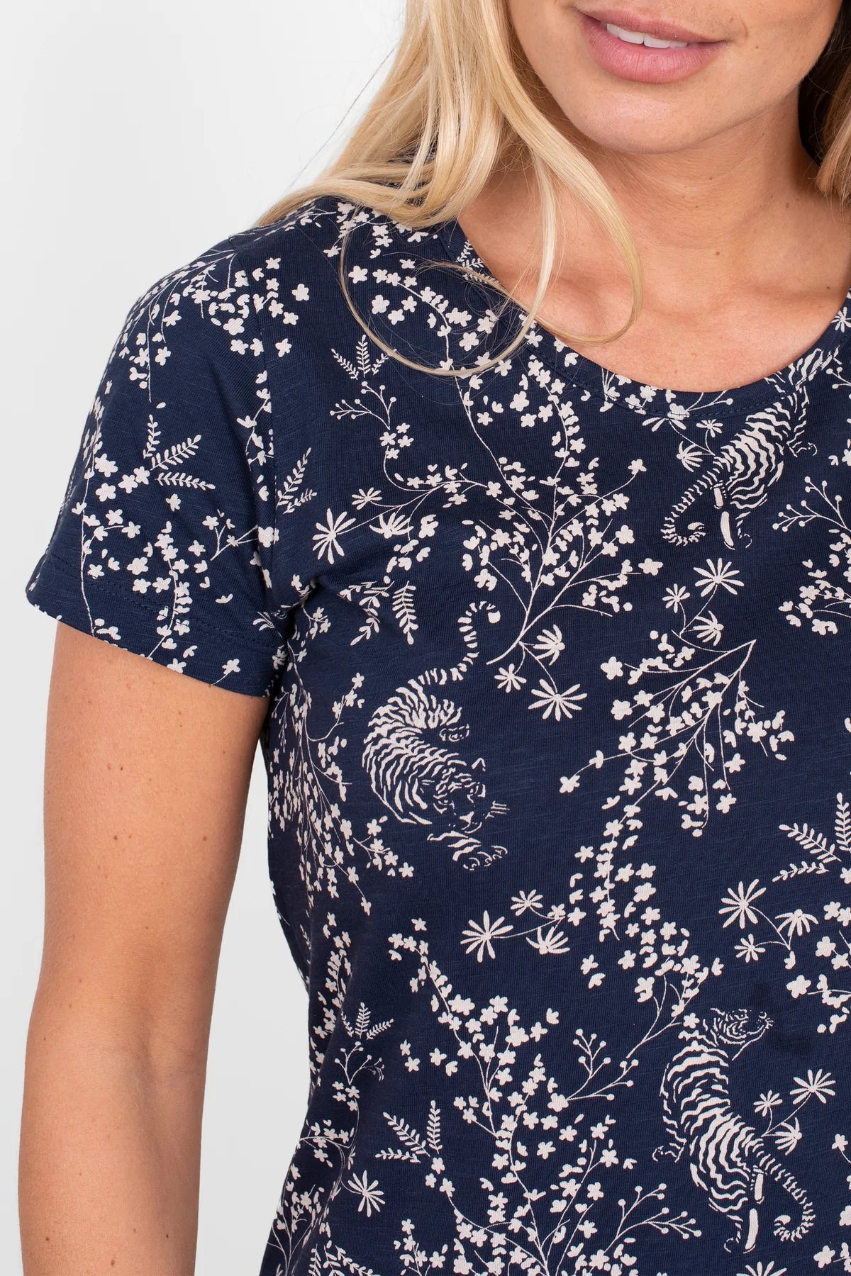 Brakeburn Womens Tiger Print T-Shirt - Navy