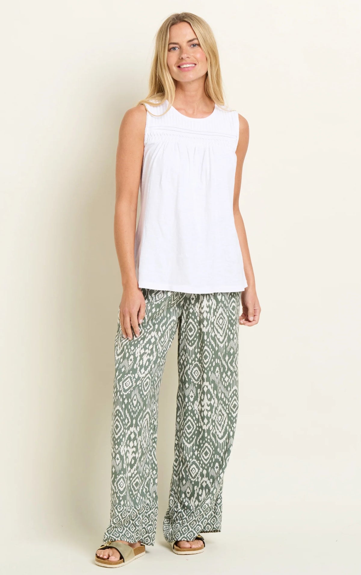 Brakeburn Womens Hazel Vest - White