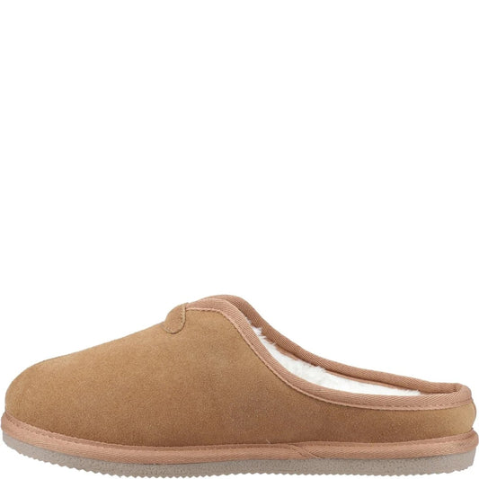 Mens Hush Puppies Conrad tan brown slippers with white faux fur lining on a white background