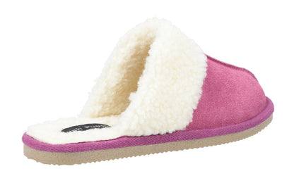Back view of a women's Hush Puppies Arianna slipper in pink suede with fluffy cream trim.