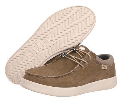 Men's Kickback Haven lightweight suede shoes in Khaki with elastic laces.