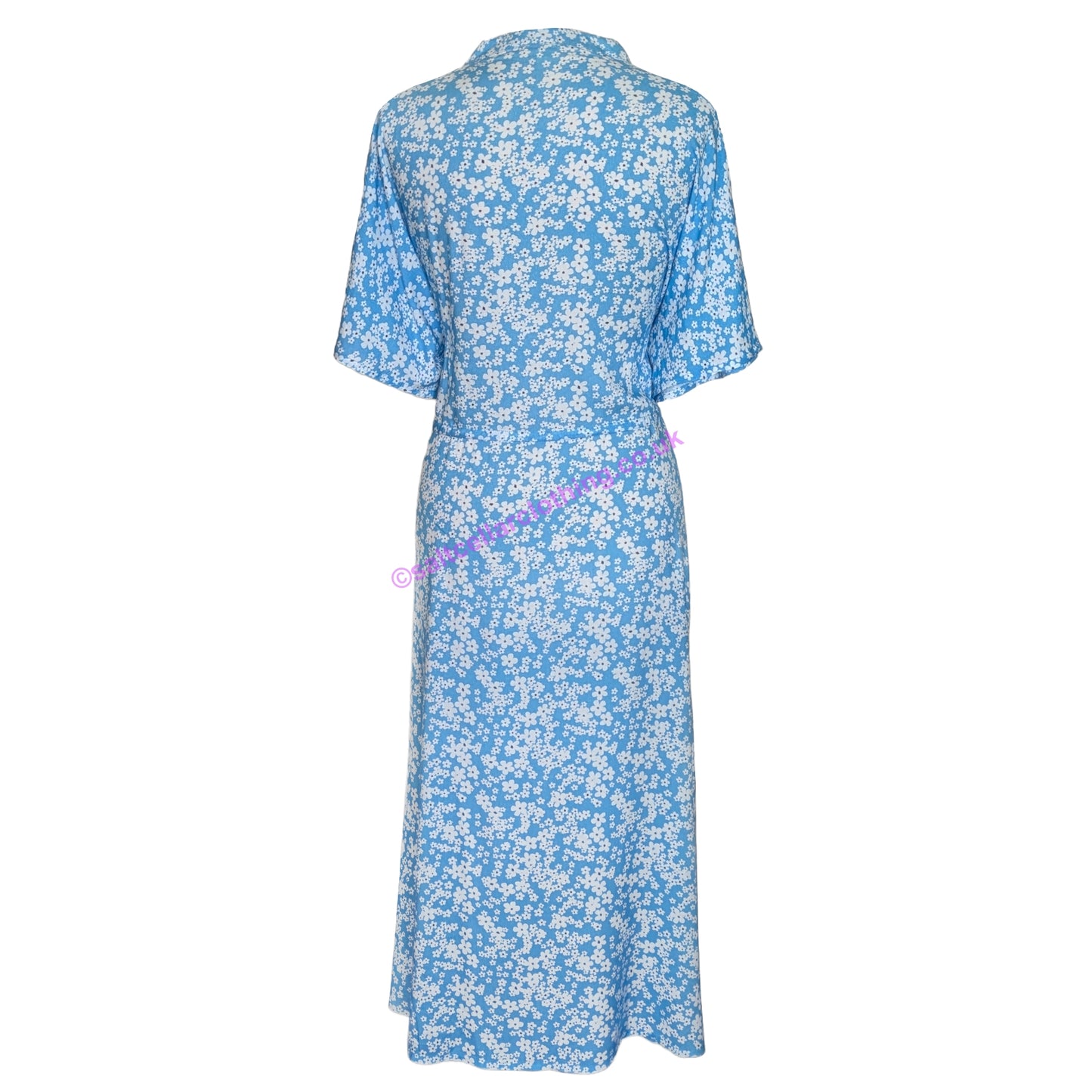 Back view of a womens Mudd & Water blue Aylyssa short sleeve dress with a floral print on a white background