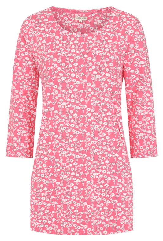 Mudd & Water women's 3/4 sleeve Francoise tunic in Pink with a white floral Meadow print.