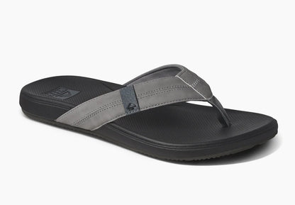 Reef mens cushion flip flops in grey with comfortable straps and durable sole for all-day wear