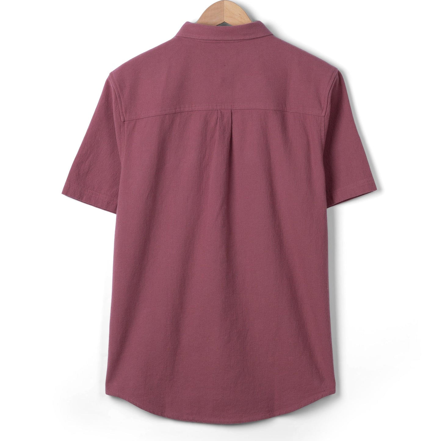 Back view of a men's Saltrock short sleeve Polperro button through shirt in dark pink.