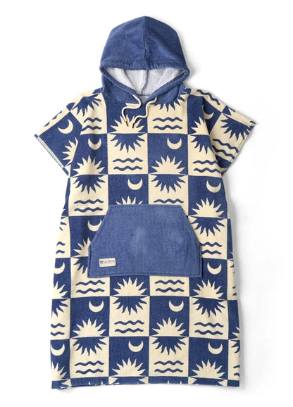 Saltrock changing towel robe blue with sun and wave patterns and a front pocket hooded design