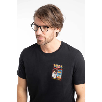Close-up view of a man wearing a Weird Fish mens short sleeve Chili Kippers t-shirt in black.