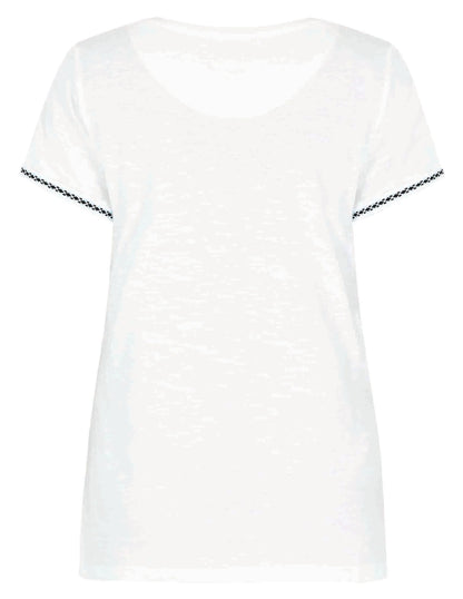 Weird Fish womens Teya t-shirt in White. White slub cotton tee with scoop neck and contrast sleeve trim