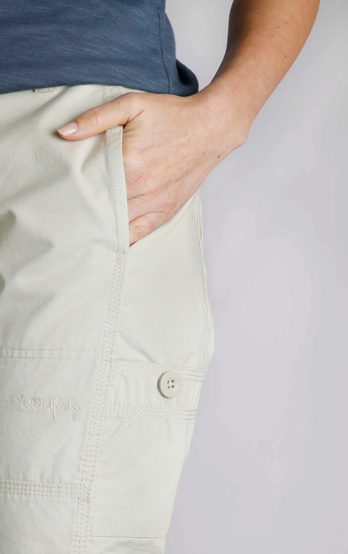 Weird Fish women's Salena cotton crop trousers in Oyster with hip pockets.