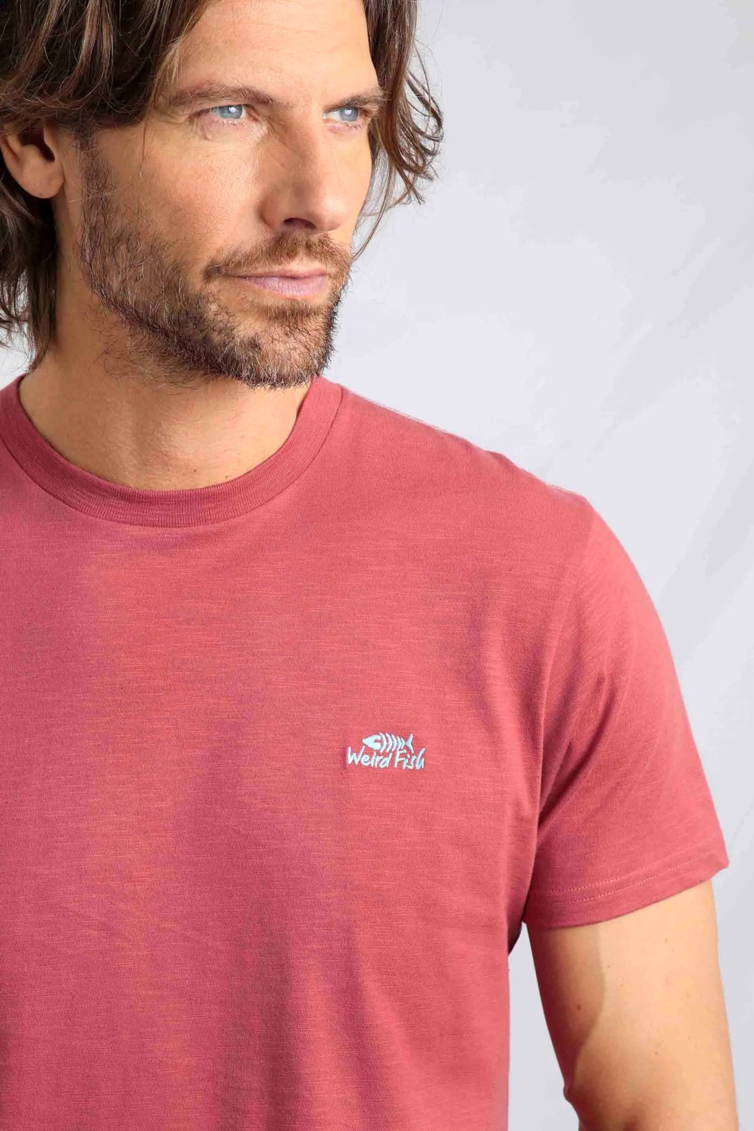 Weird Fish men's Rosewood coloured Fished t-shirt with contrast coloured chest emblem.
