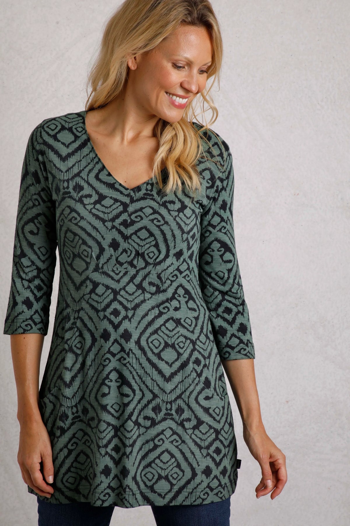 Weird Fish Womens Arielle Printed Jersey 3/4 Sleeve Tunic - Army Green