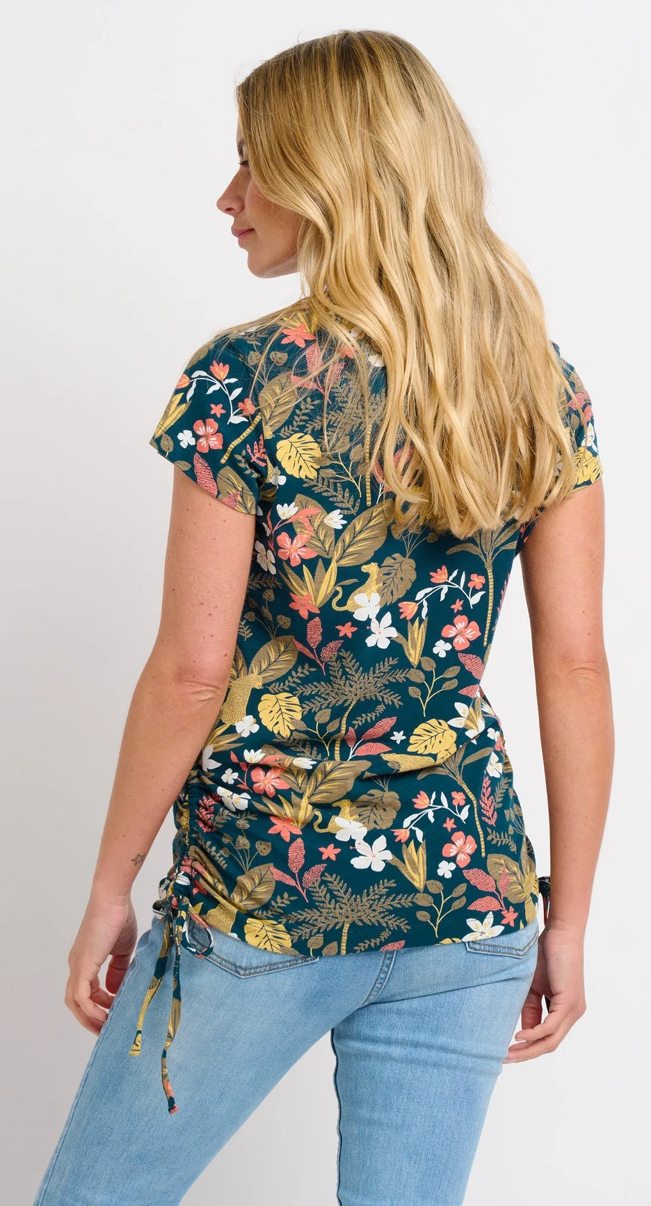 A women's short sleeve tee from Brakeburn featuring a rainforest floral print with leopards