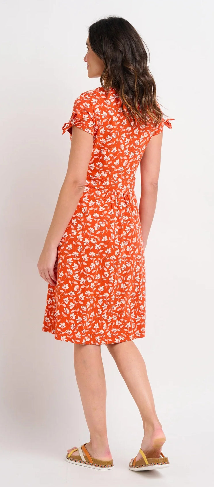 Brakeburn Womens Floating Floral Tie Sleeve Dress - Coral