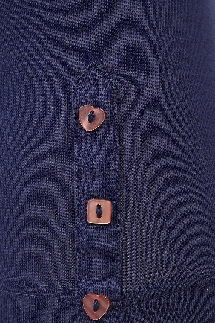 Mudd & Water women's Island leggings in Navy with heart and square buttons.