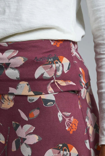 Weird Fish Womens 'Malmo' Floral Print Jersey Skirt - Burgundy