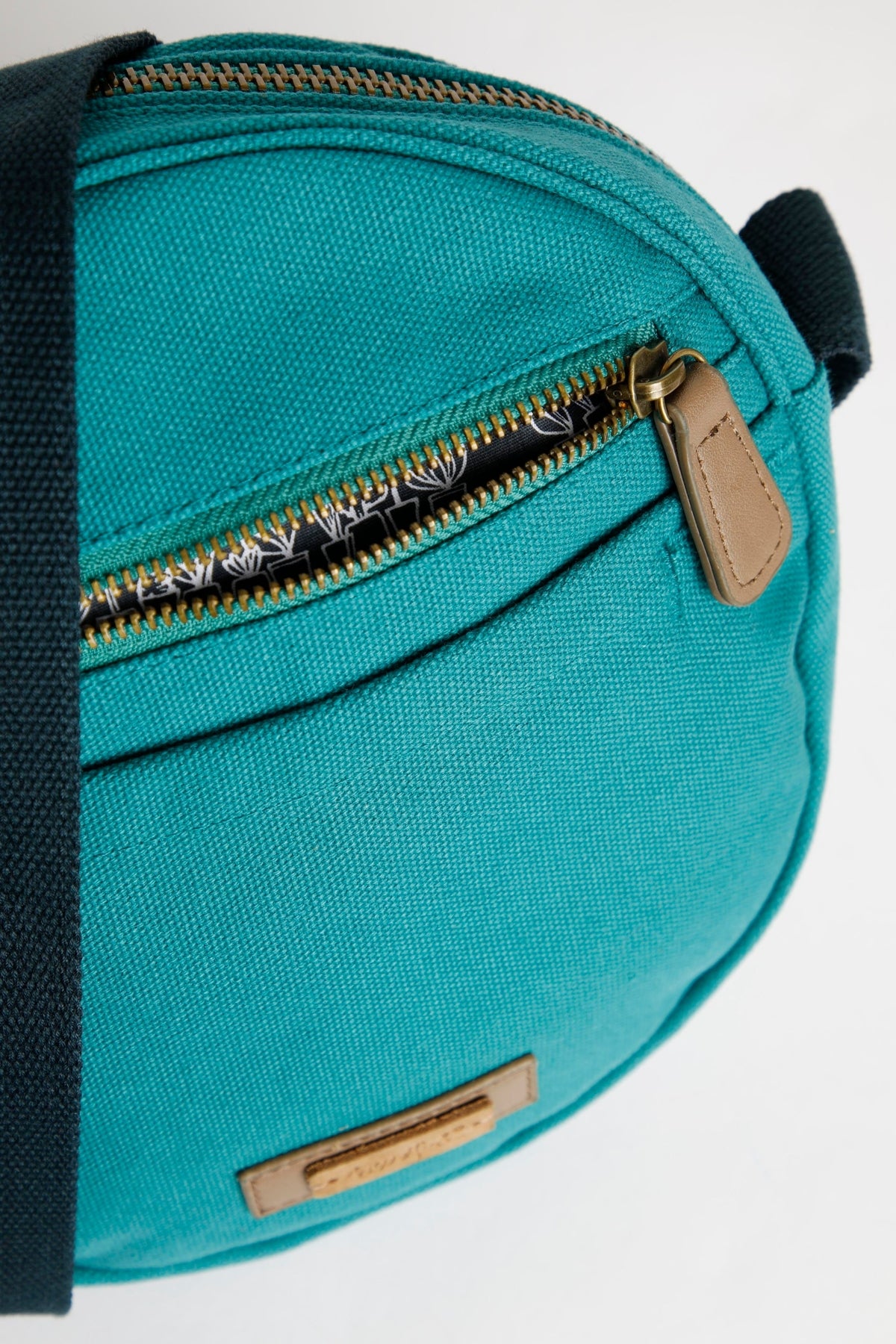 Unusual cross body bags new arrivals